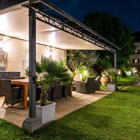 Villa Brancoli كابانّوري المظهر الخارجي الصورة